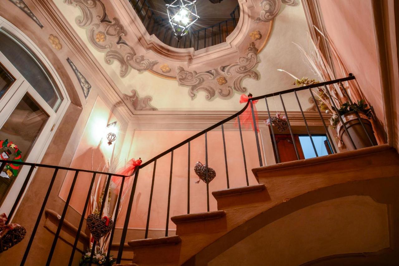 Locanda Al Portone Скандиано Экстерьер фото