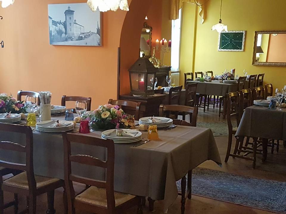 Locanda Al Portone Скандиано Экстерьер фото